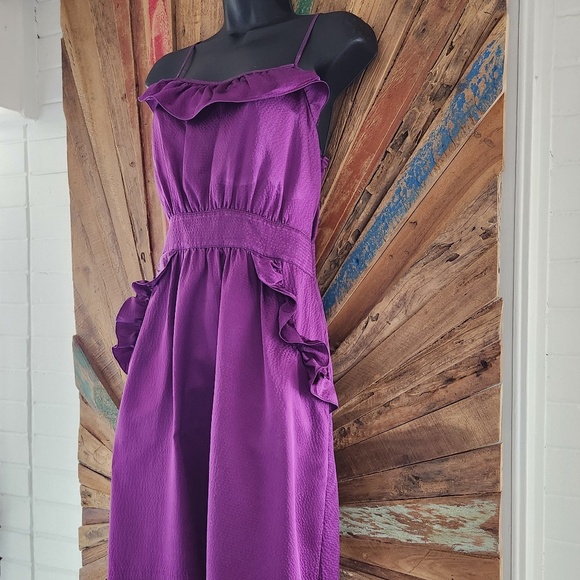 Marc By Marc Jacobs Dresses & Skirts - Marc by Marc Jacobs purple textured silk ruffled mini Dress Sz 4 pockets